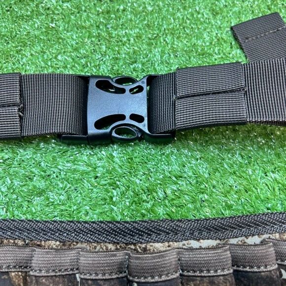Camouflage Hunting Shotgun Shell Ammo Waist Belt Holder 12/20 Gauge Round NWT - Picture 3 of 6